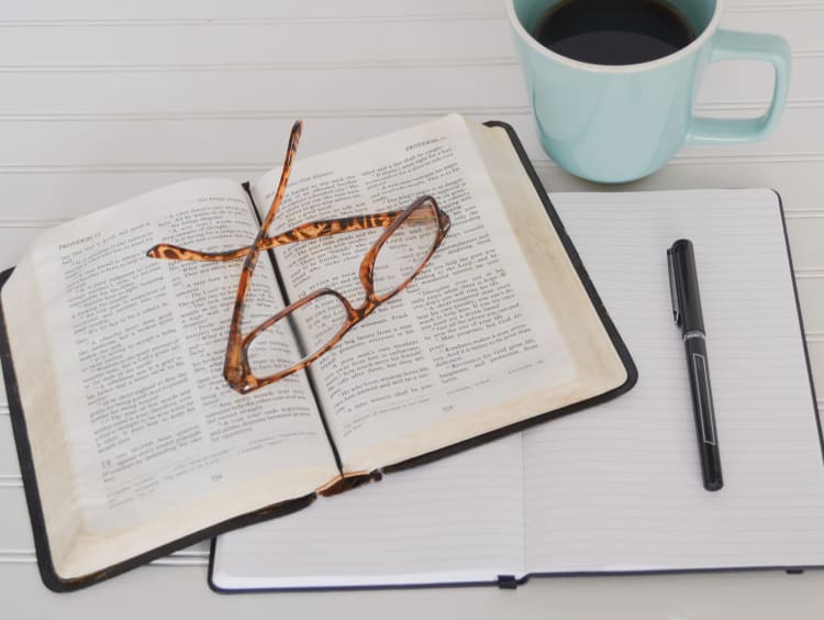 Dear_Theo_Bible_and_Notebook Dear_Theo_Bible_and_Notebook